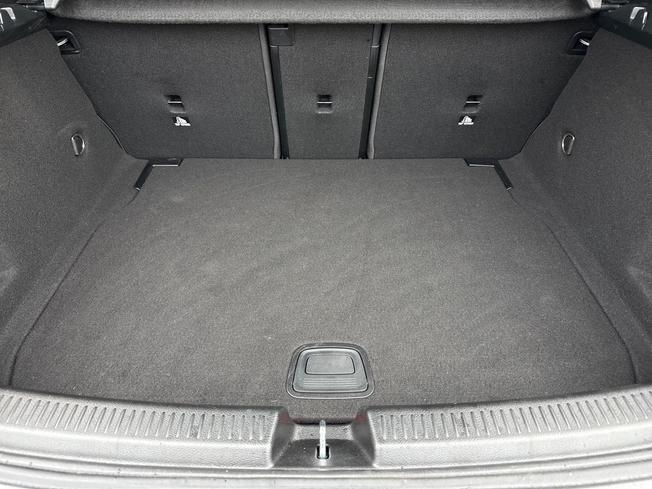 MERCEDES-BENZ A Class Photo 12