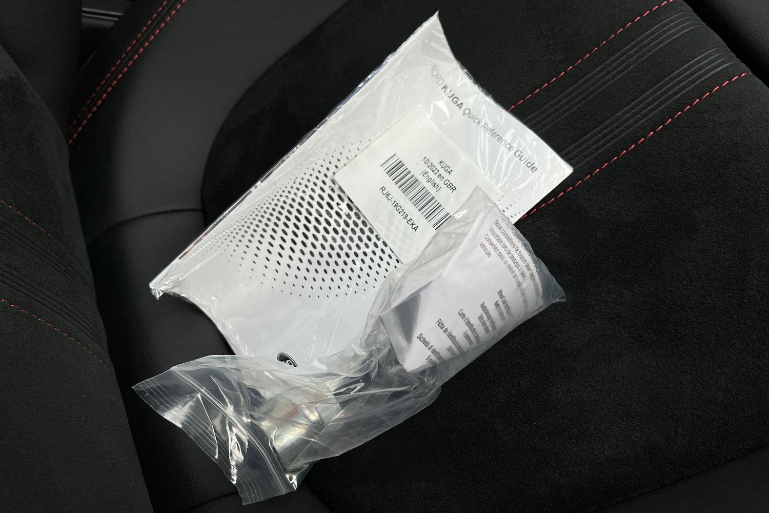 Ford KUGA Photo 21