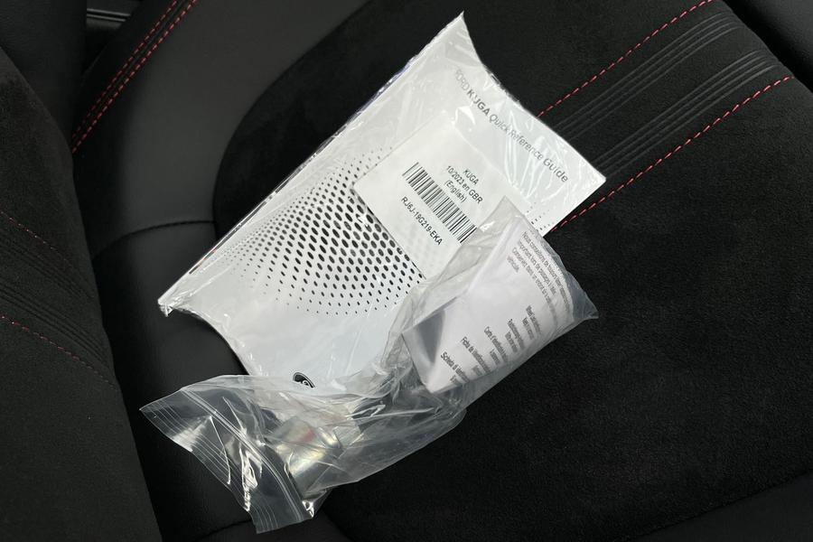 Ford KUGA Photo autoimg-2bd13968723786a72b239642b1f246bab49de1cc.jpg