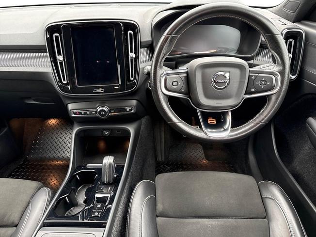 VOLVO Xc40 Photo 11