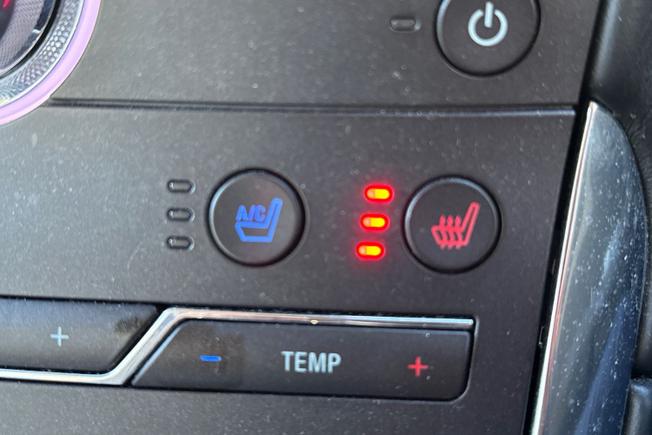 FORD Edge Photo 24