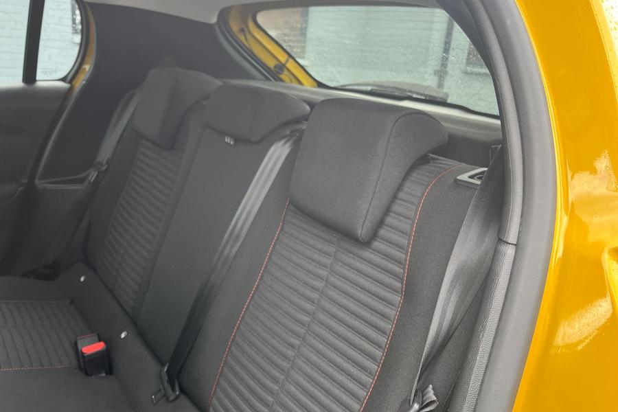 Peugeot 208 Photo autoimg-2bd6a7538dffacf43ee904b67460d74fb64b5fbb.jpg
