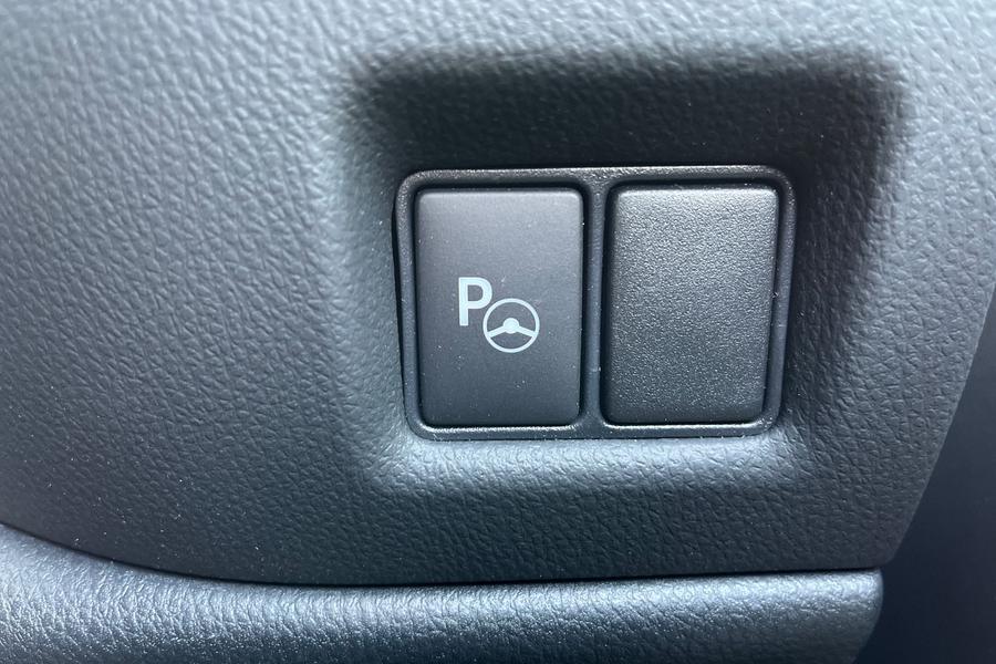 Toyota C-HR Photo autoimg-2be02c655398194999f61d7b1c314edf77fdc4fe.jpg