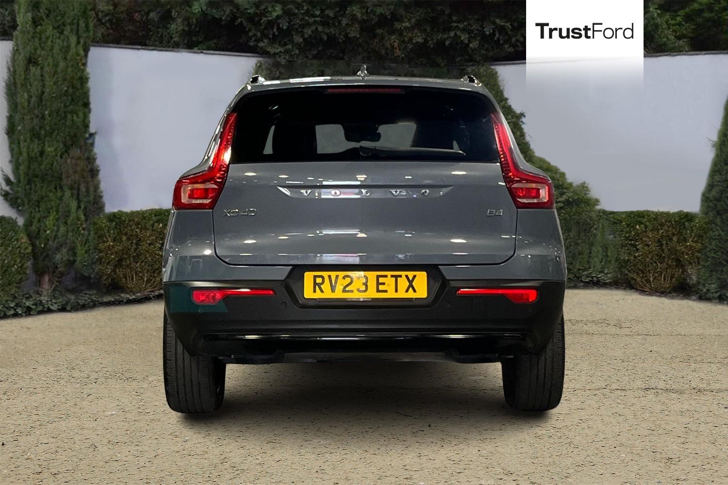 Volvo XC40 Photo 6