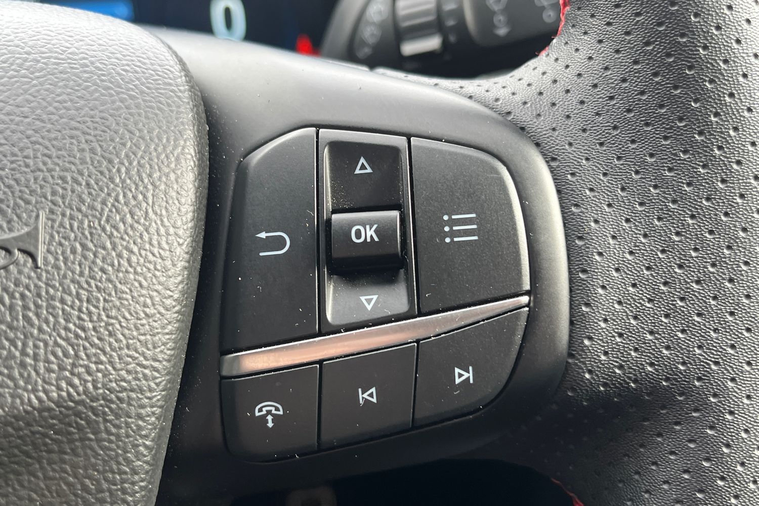 Ford Kuga Photo 24