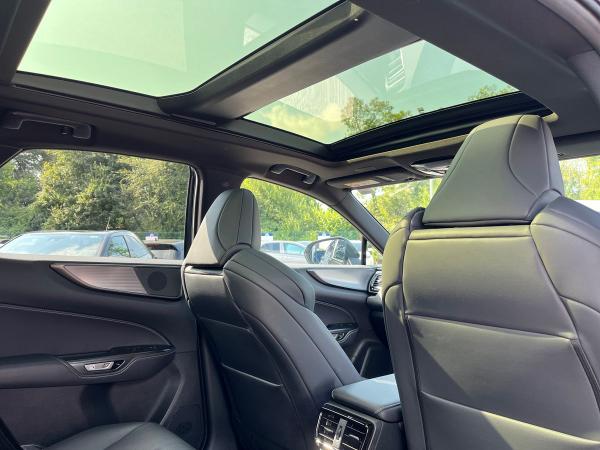 Lexus NX Photo autoimg-2befae044c0d81246f9f27c5e6f2f73c8c73b05e.jpg