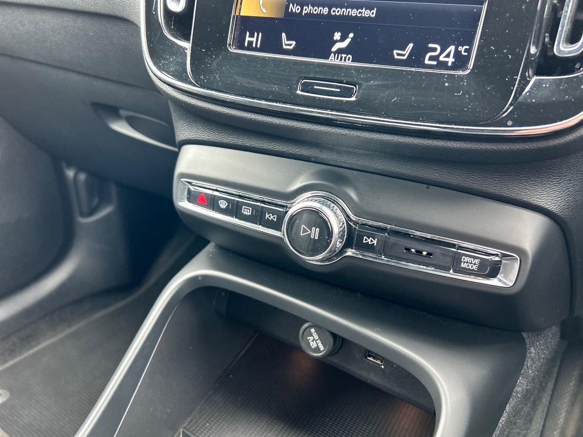 Volvo XC40 Photo 11