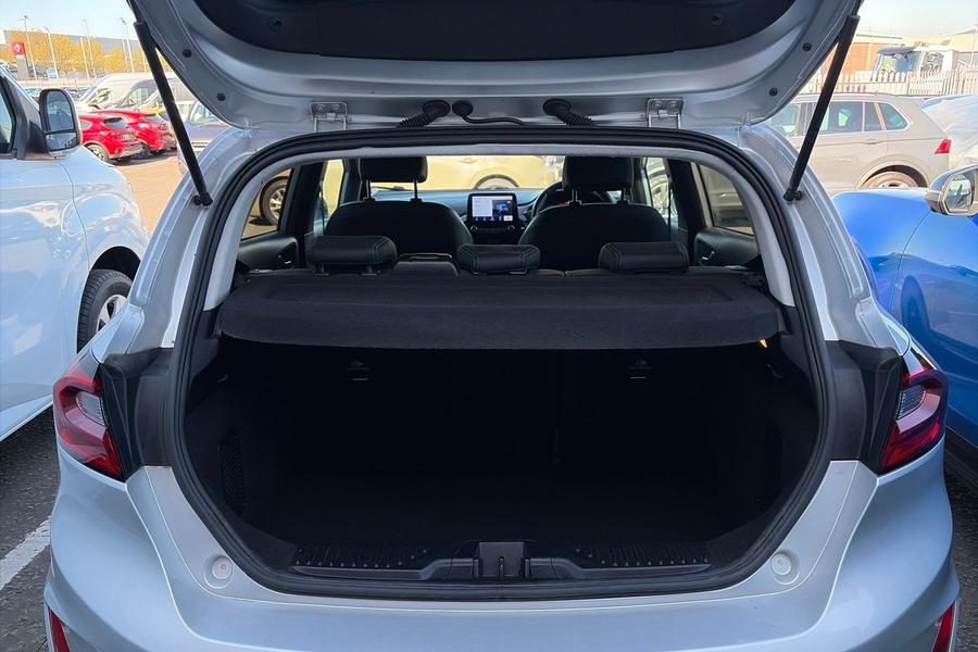Ford FIESTA Photo autoimg-2bf3ae74429554642895aab46917baaffa317cb2.jpg