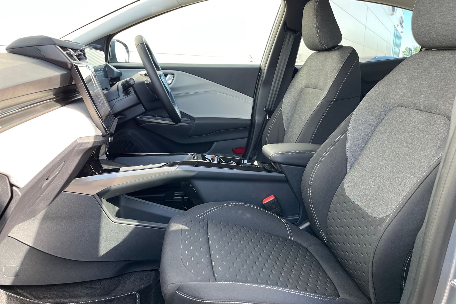 Ford PUMA Photo 18