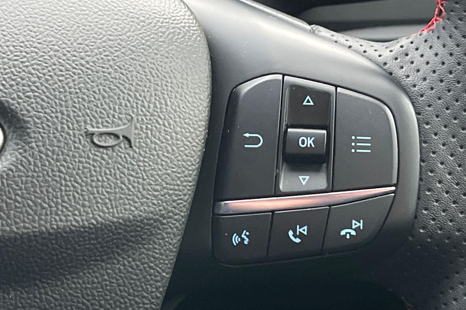 Ford FOCUS Photo 38