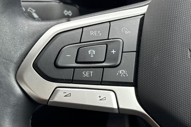 VOLKSWAGEN Polo Photo 16