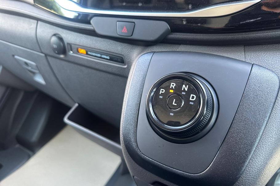 Used Ford E-TRANSIT MJ75CVE 26