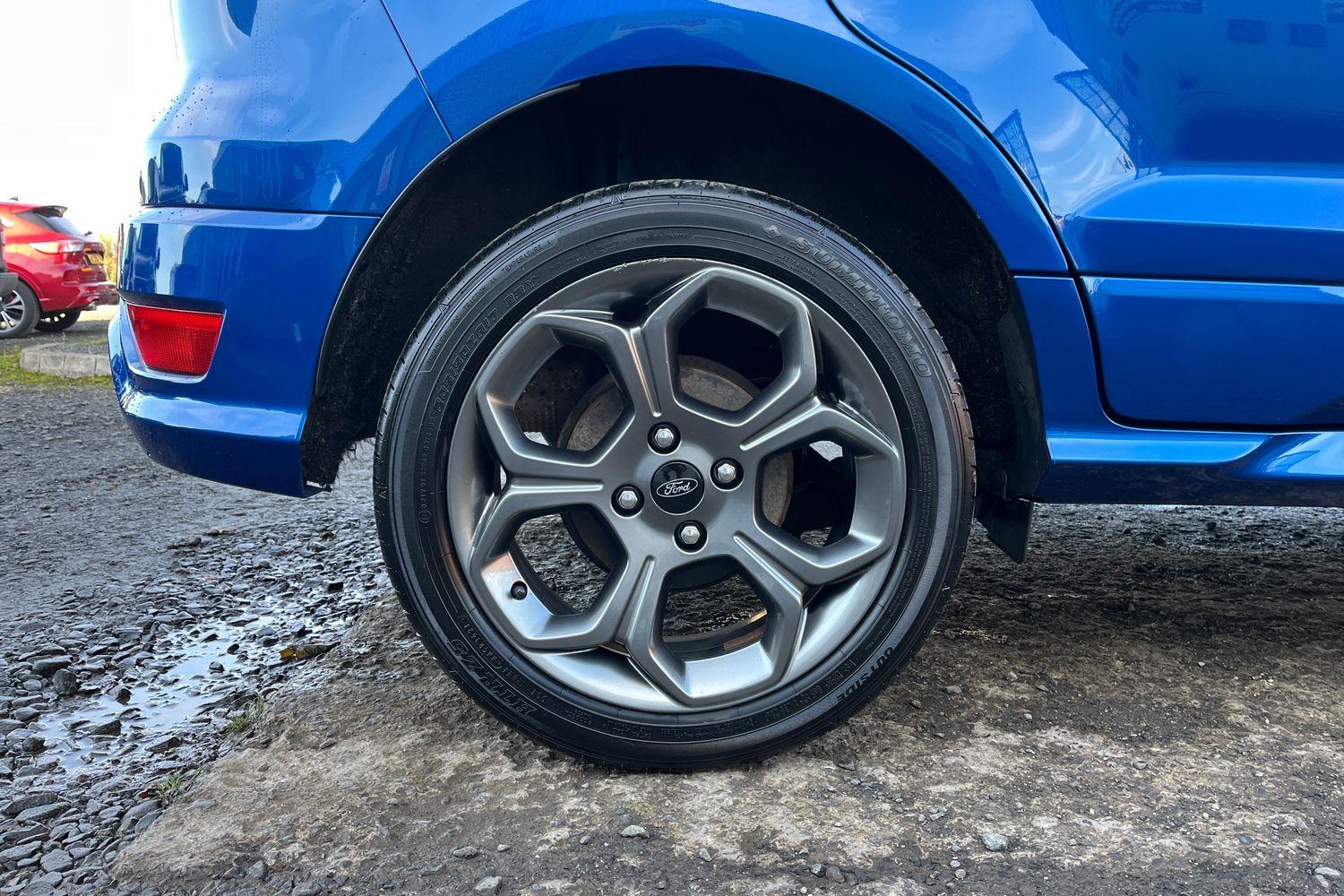 Ford ECOSPORT Photo 7