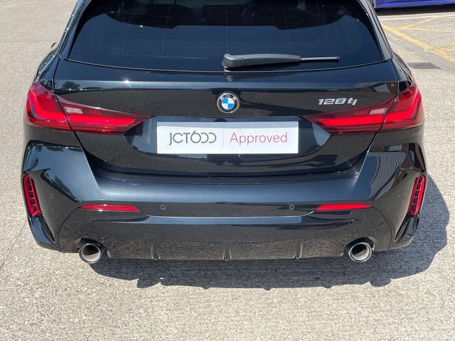 BMW 1 Series Photo 25
