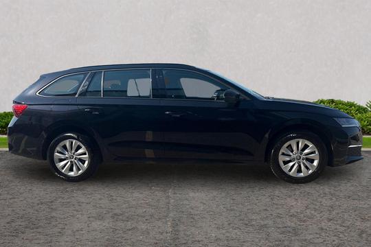 Skoda Octavia Photo autoimg-2bff65c00d0cbcc1468eba6579fb1be125ab98bc.jpg