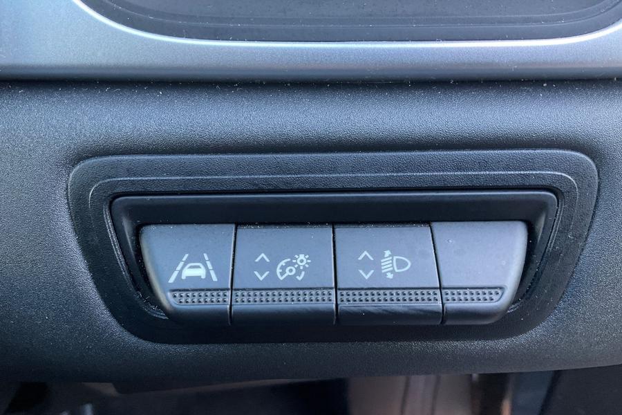 Renault Captur Photo autoimg-2c06033d1f15d60e0d4587a00516ecc47d659b62.jpg
