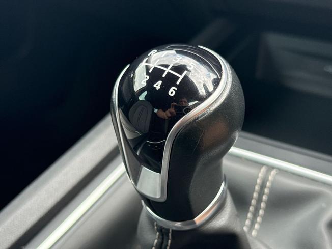 SEAT Leon Photo 47