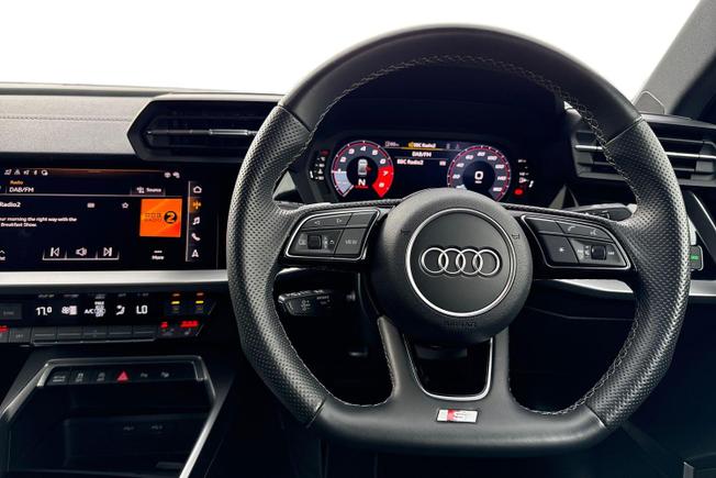 AUDI A3 Photo 11