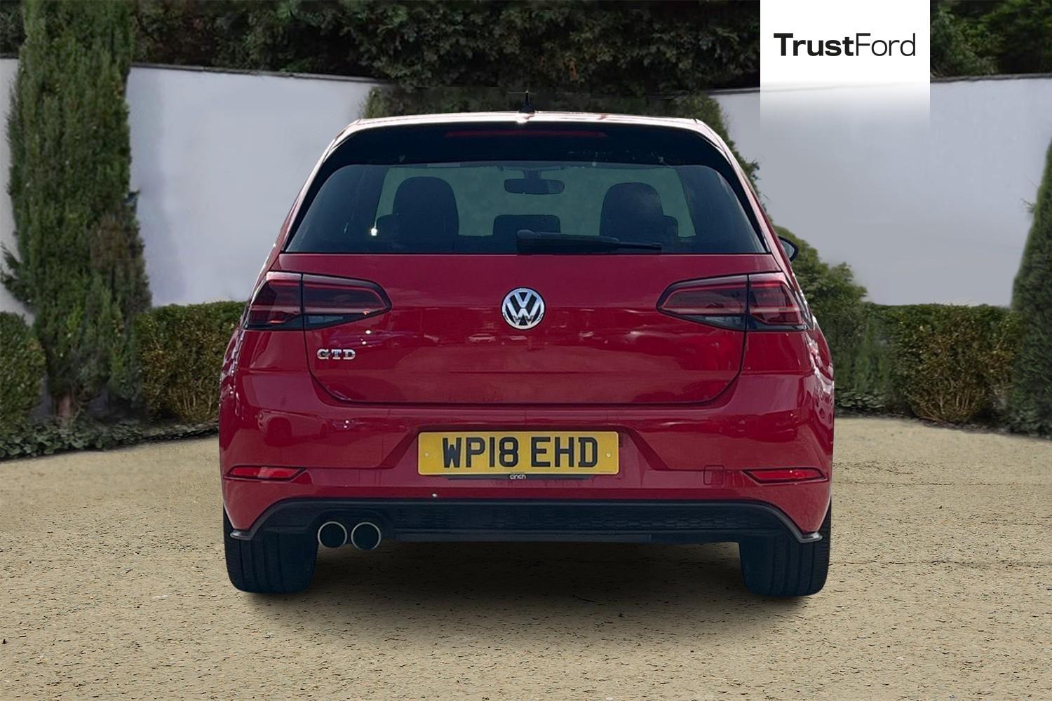 Volkswagen Golf Photo 6