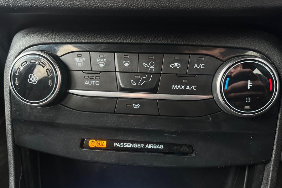 Ford PUMA Photo autoimg-2c1deb65a084cf4f91f800f080917273b3969f4a.jpg