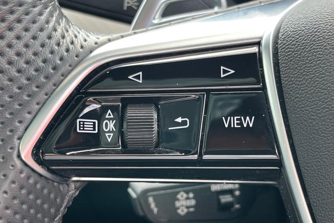AUDI E-Tron Gt Photo 16