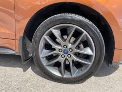 FORD Edge Photo 5