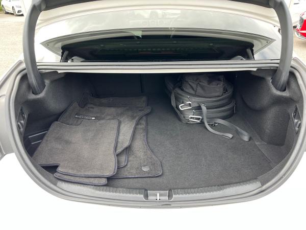 Mercedes-Benz C Class Photo autoimg-2c2b075cf74d584a6a3a694da85c8c6931592edc.jpg