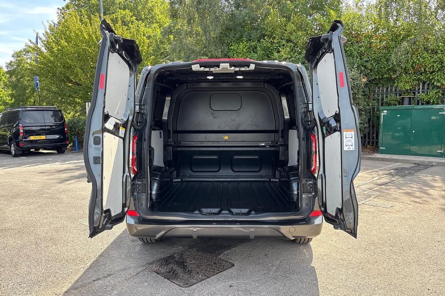 Used Ford TRANSIT CUSTOM WV26XJJ 6