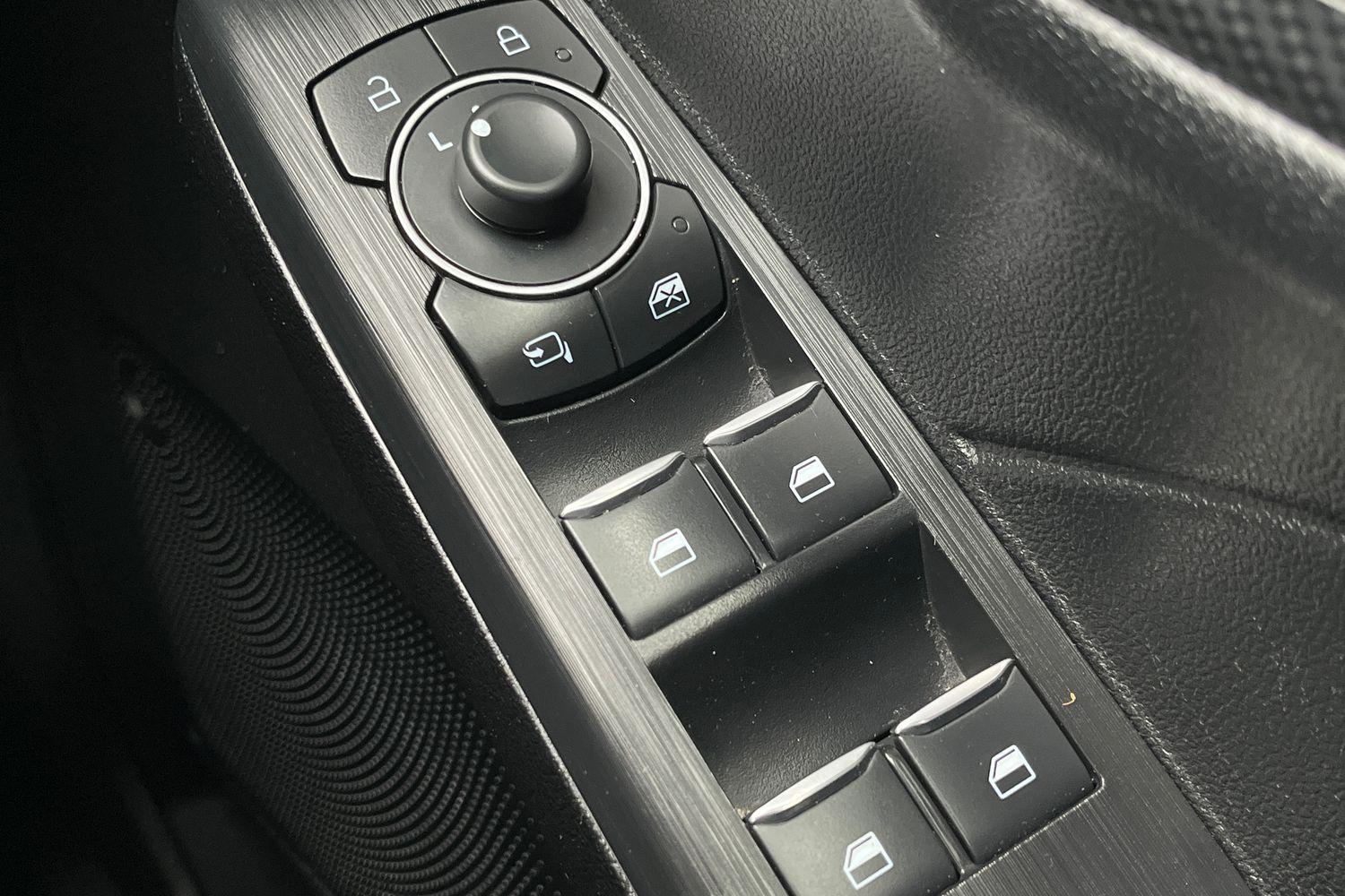 Ford Kuga Photo 15