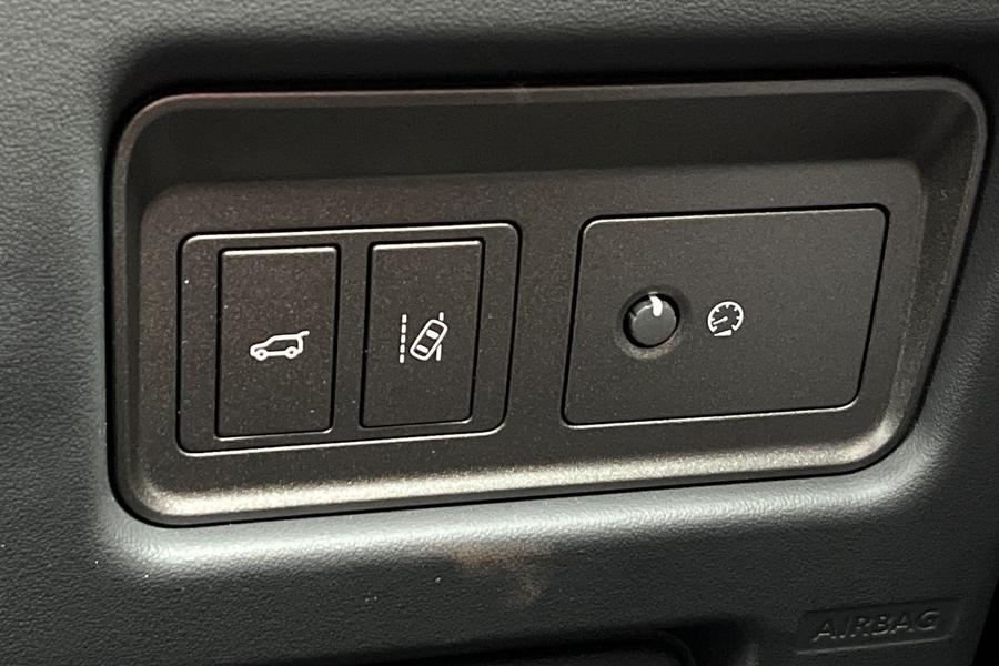 Land Rover RANGE ROVER EVOQUE Photo autoimg-2c39133c0587c1559954af60b6dcc12d8142a98c.jpg