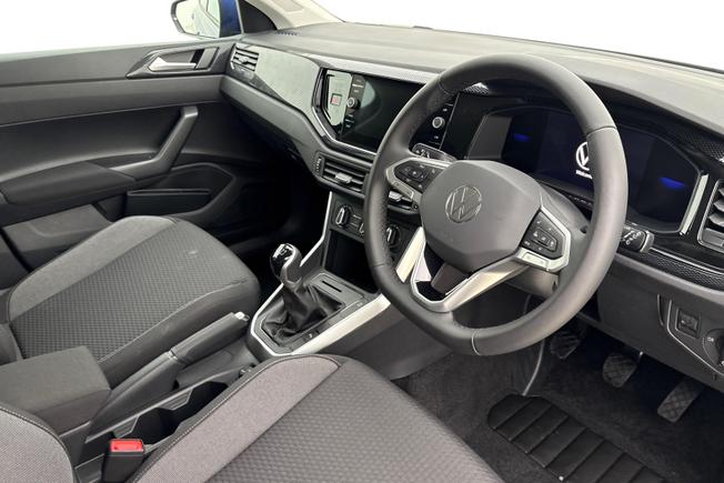 VOLKSWAGEN Polo Photo 6