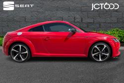 AUDI TT Photo 4