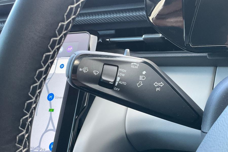 Ford Explorer Photo autoimg-2c3c1c81f2aea22eba4dc5e9b4d45409b2469d2a.jpg