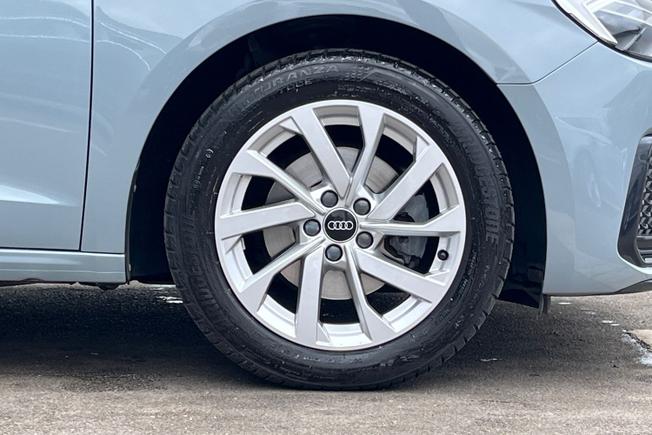 AUDI A1 Photo 5