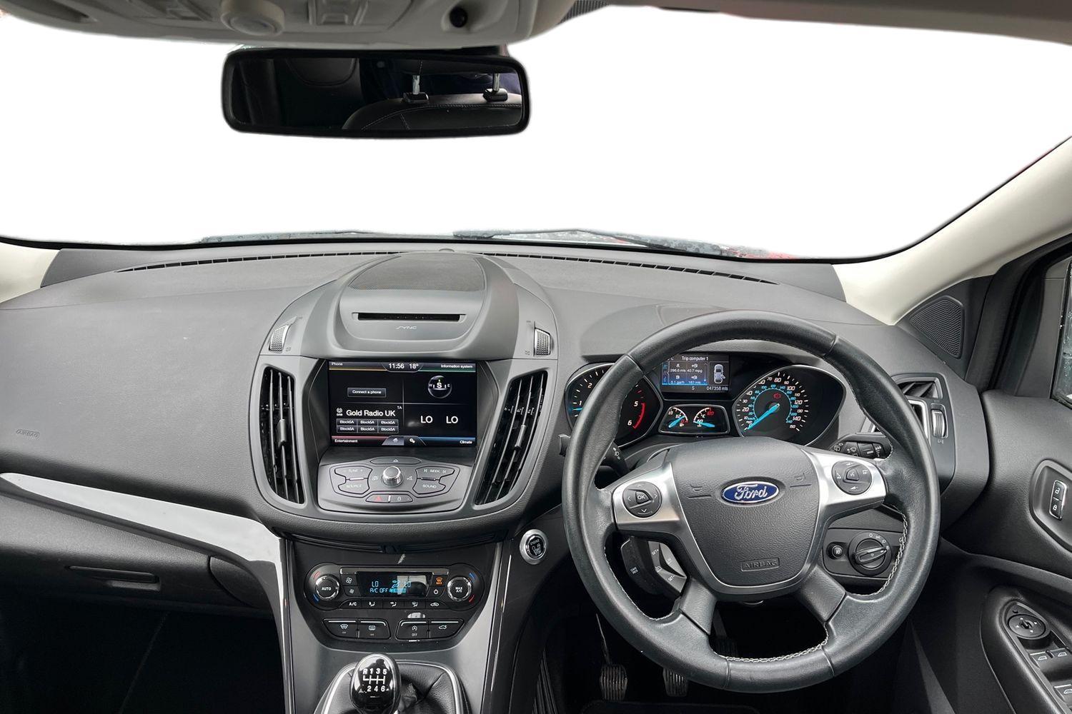Ford KUGA Photo 10