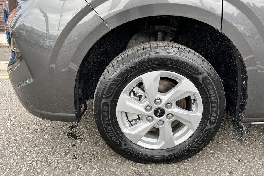 Ford TRANSIT CUSTOM Photo autoimg-2c3db3d3e03b6cf0ddb4671245cb9f7b73ba0045.jpg