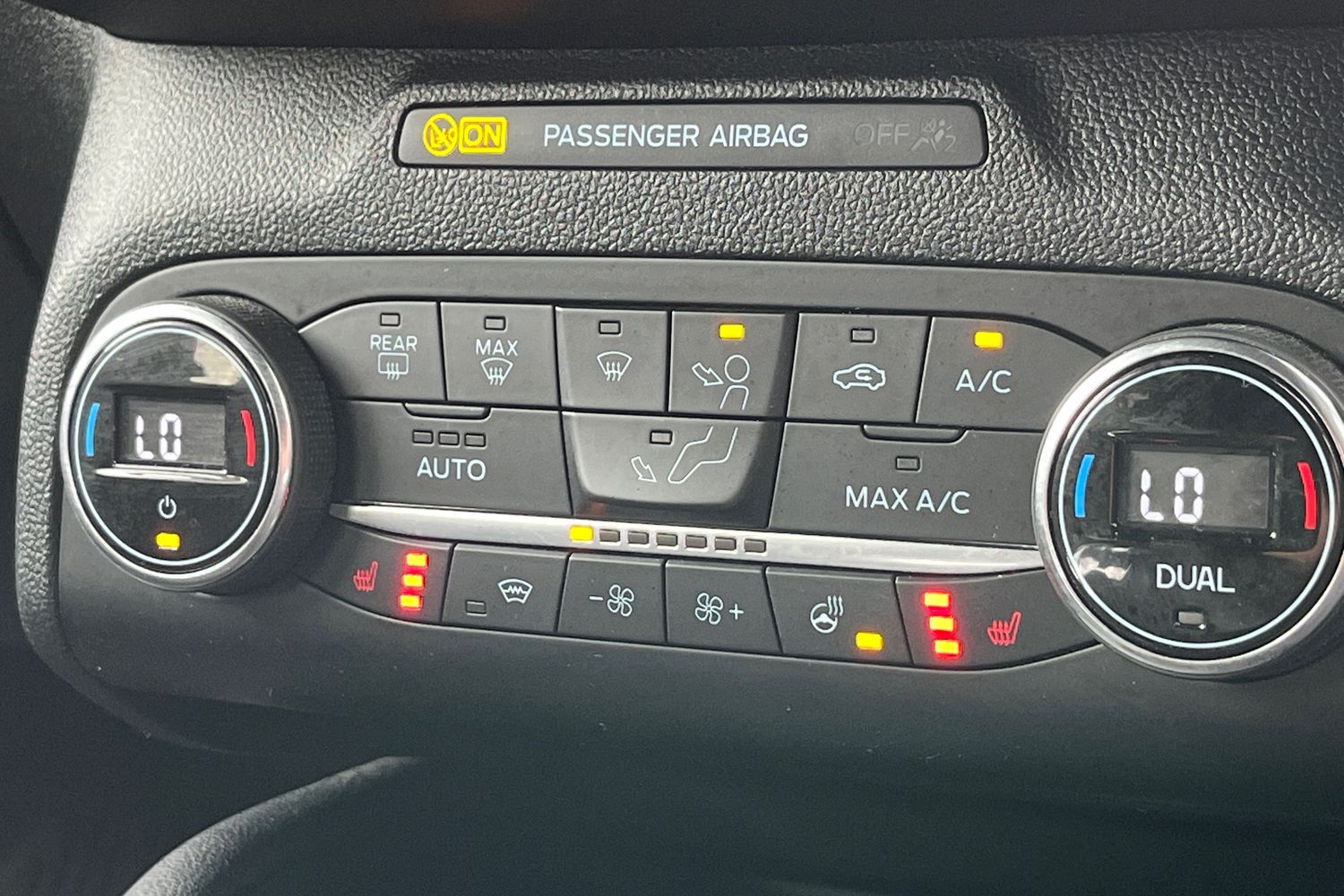 Ford Focus Photo 26