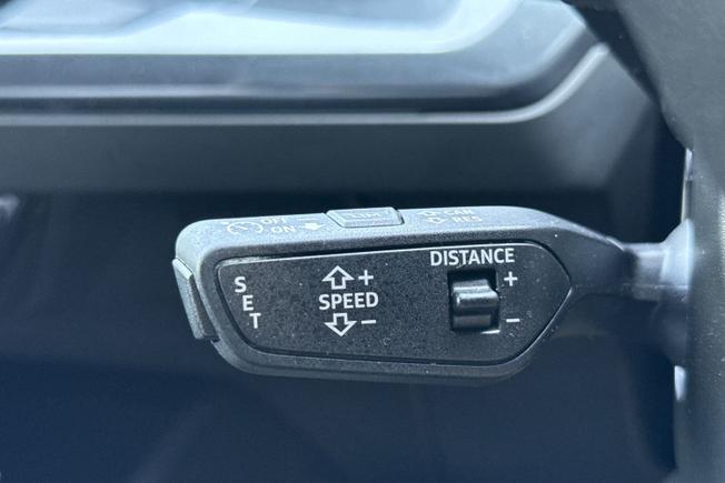 AUDI Q4 E-Tron Photo 37