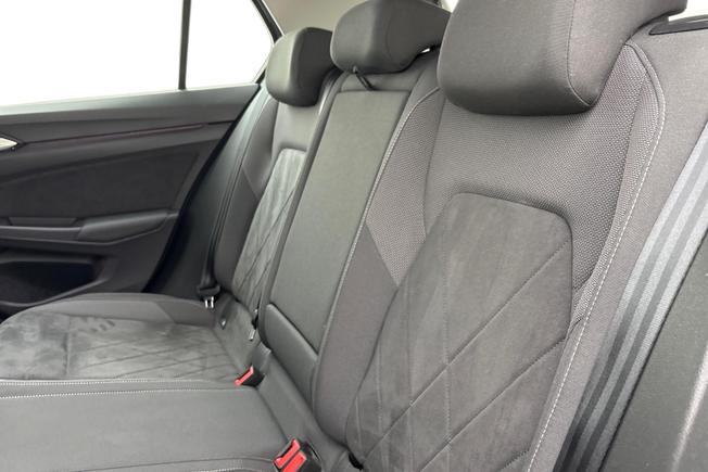 VOLKSWAGEN Golf Photo 9
