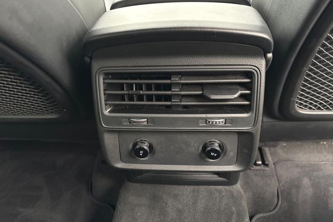 AUDI Q7 Photo 28