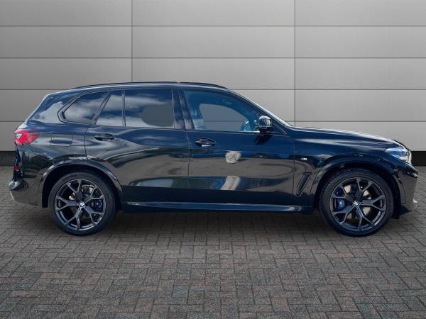BMW X5 Photo autoimg-2c4f6ed427e50c16880fa9b1457adf6e59cbc93f.jpg