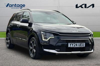 Used 2024 Kia Niro 1.6h GDi 3 DCT Euro 6 (s/s) 5dr Black at Kia Motors UK