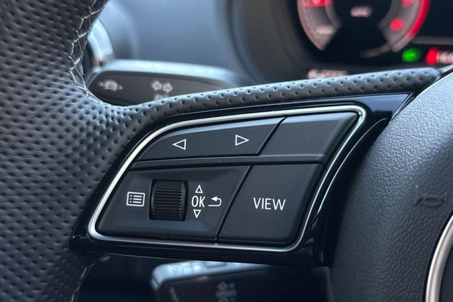 AUDI Q2 Photo 16