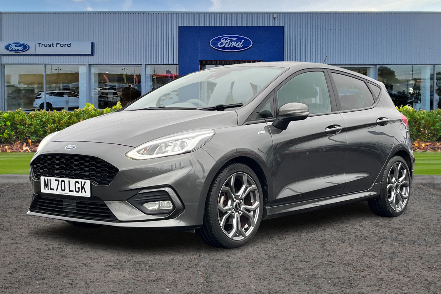 Ford Fiesta Photo 4