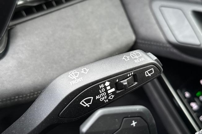 AUDI A6 E-Tron Avant Photo 40