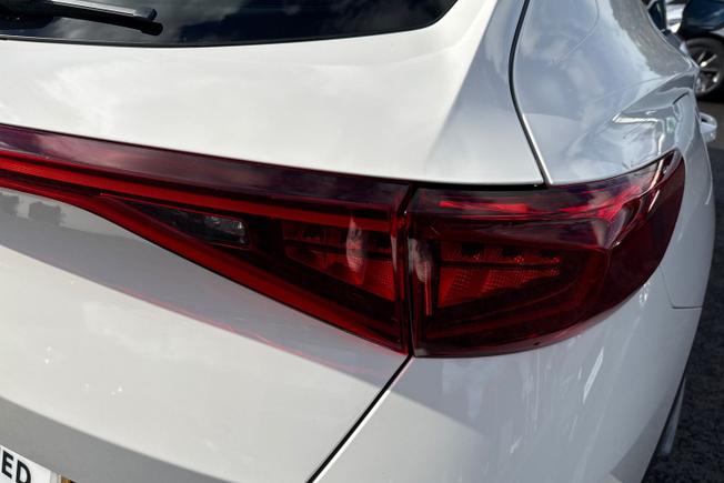 CUPRA Formentor Photo 18