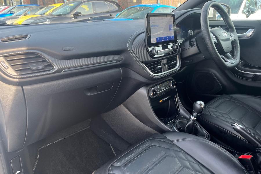 Ford PUMA Photo autoimg-2c6057f93eeec35e0a9b4e6f80b796ff31c2581f.jpg