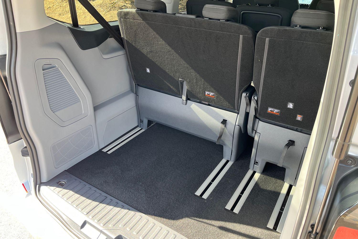 Ford TOURNEO CUSTOM Photo 3