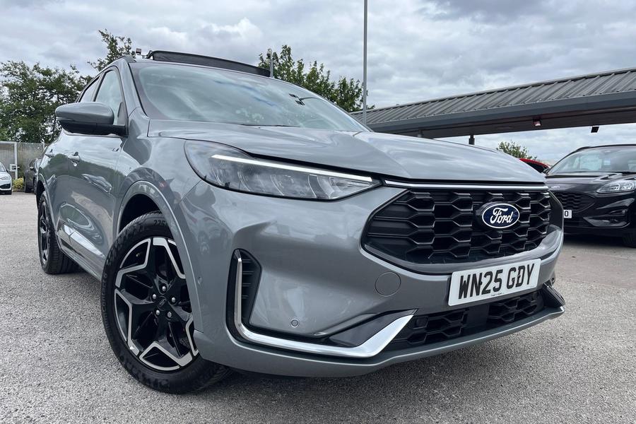 Ford Kuga Photo autoimg-2c6c7f5265ff6f02386d57bdfbf4de3b7e85d647.jpg