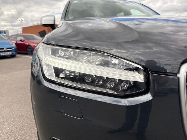 VOLVO Xc90 Photo 19